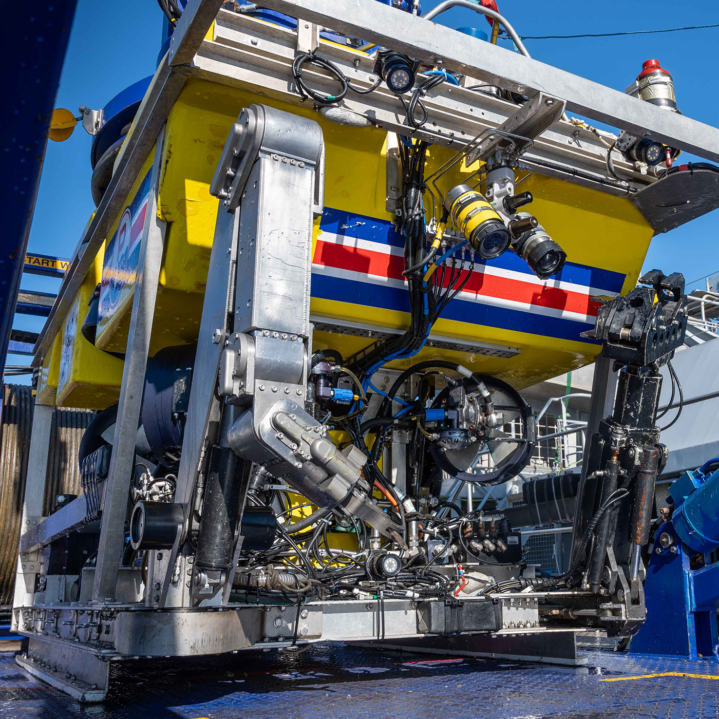 JFD NSRS Dynamic Monarch Image2 ROV.png